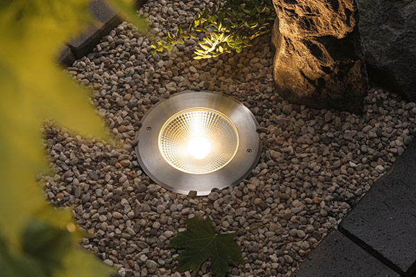 Bodeneinbaustrahler für den Außenbereich