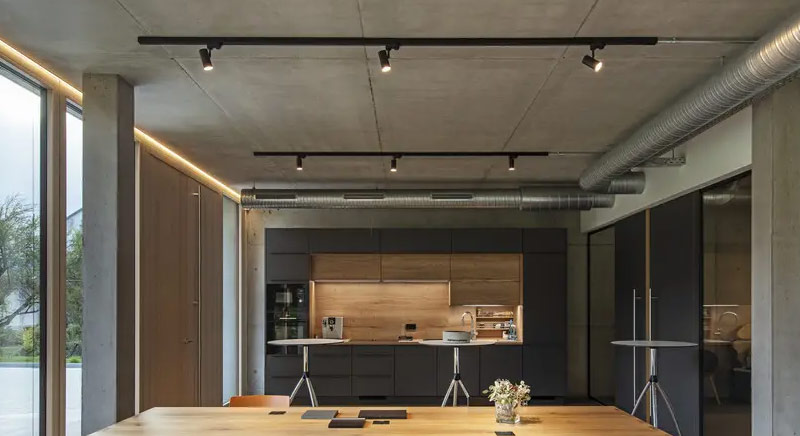 3-Phasen Schienensystem von SLV 3-Phasen Schienensystem von SLV