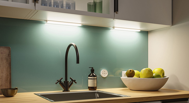 Unterbauleuchten in moderner Küche