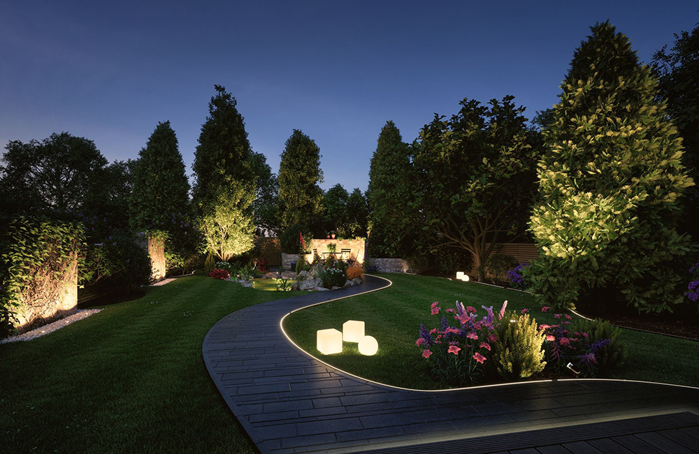 Smarte Beleuchtung im Garten