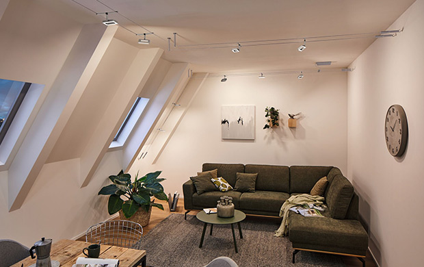 LED-Seilsystem für Zimmer mit Dachschräge