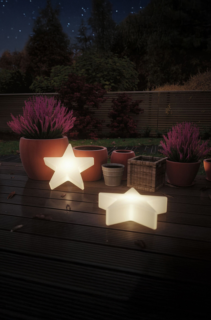 LED-Sterne und andere leuchtende Dekoaccessoires für draußen sind flexibel einsetzbar