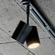 BIMA II Spot schwarz matt zweiflammig für 1Phasen-Stromschiene QPAR51 inkl. 1Phasen-Adapter