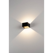 LED Wandleuchte LOGS IN Phase schwarz/gold mit Dim-To-Warm 2000-3000K 11 W CRI 90 430lm