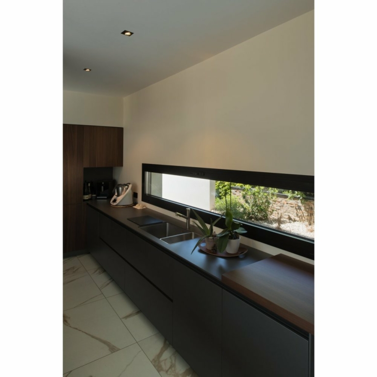 SLV NEW TRIA 68 I CS Indoor LED Deckeneinbauleuchte schwarz eckig 3000K 38° inkl. Treiber Clipfedern