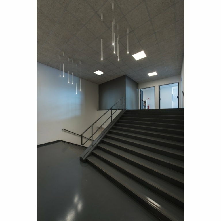 SLV LED PANEL 600x600 Indoor LED Deckeneinbauleuchte weiß 3000K UGR<(><<)>19