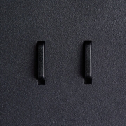 SOMNILA SPOT Indoor LED Wandaufbauleuchte 3000K schwarz Version rechts inkl. USB Anschluss