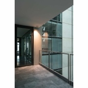 NUMINOS DL L, Indoor LED Deckeneinbauleuchte schwarz/chrom 3000K 20° kardanisch dreh- und schwenkbar