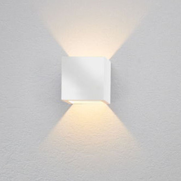 famlights famlights | LED Wandleuchte Cube Aluminium in Silber