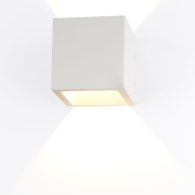 famlights | LED Wandleuchte Cube Aluminium in Weiß