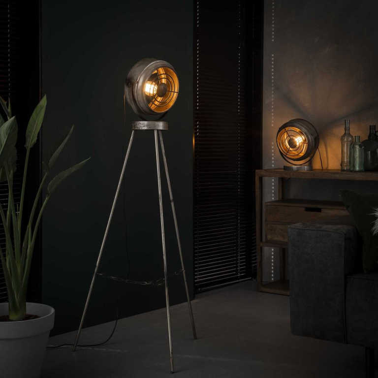 famlights | Stehleuchte Leo in Silber E27 1330mm