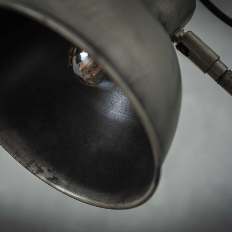 famlights famlights | Tischleuchte Kian in Silber E27
