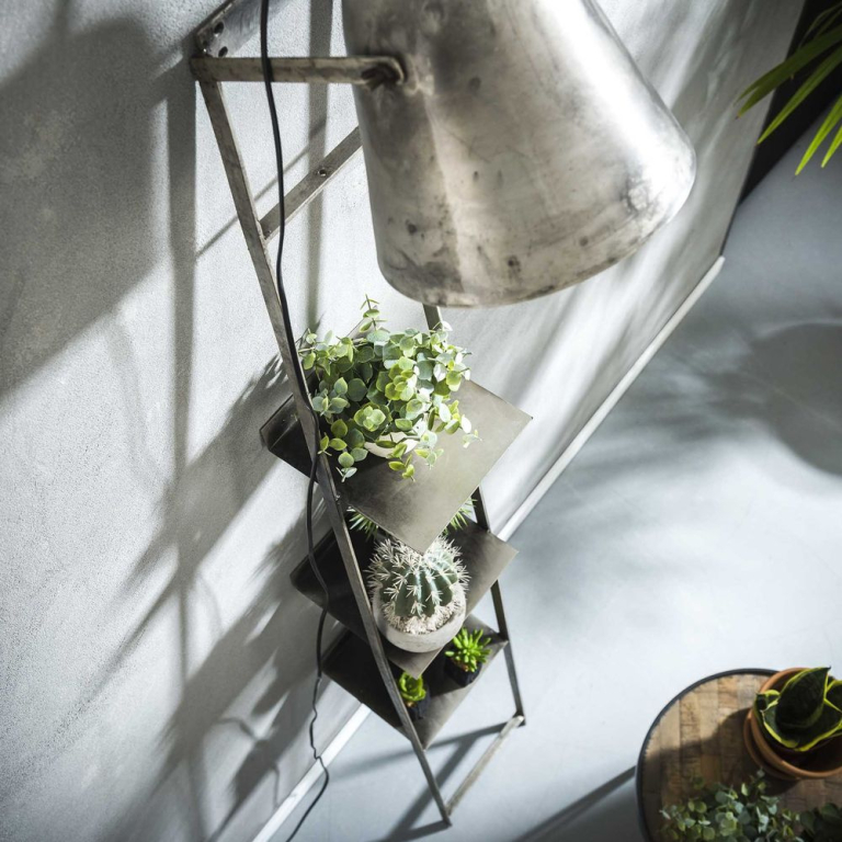 famlights | Wandregalleuchte Hector in Silber E27