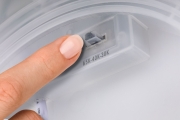 LED Panel Atria Shine  IP44 eckig mm  15,7W 2100lm 3000 - 6500K Chrom matt